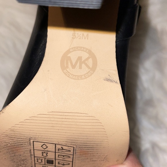 MK booties. - Picture 4 of 4